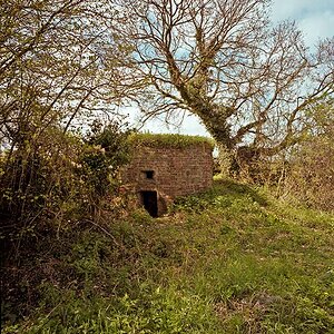 pill-box-lasham-s.jpg