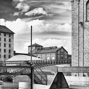 AÜW106.TONE.40x50.NO-CURVE.jpg